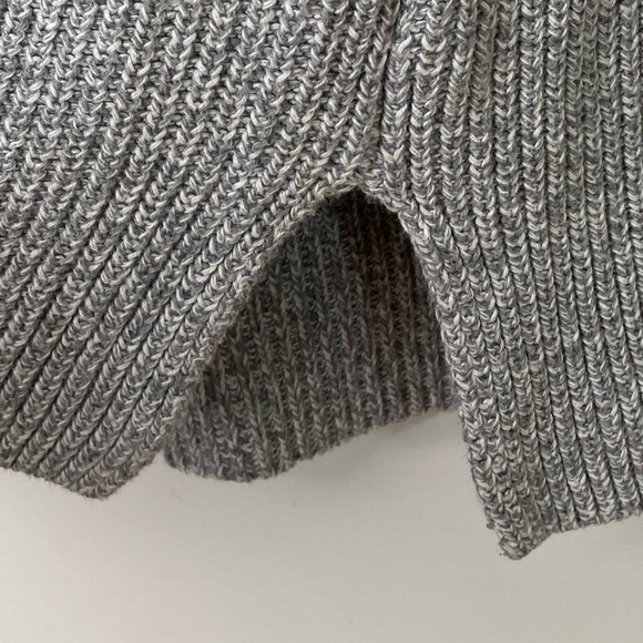 J Crew Textured cotton V-neck pullover sweater size Small - Picture 5 of 8